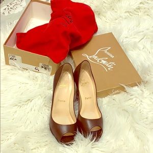 Christian Louboutin brown very prive heels